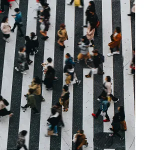 Busy City Cross-Walk during a wildfire, luckily HQE Systems and their integration technology using SiSA the emergency manager is able to communicated the disaster instantly.
